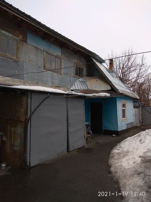 Продам дом,три комнаты.