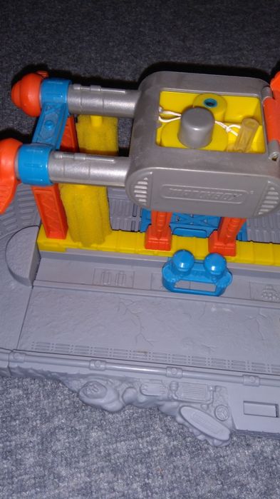 Hot Wheels писти и колички