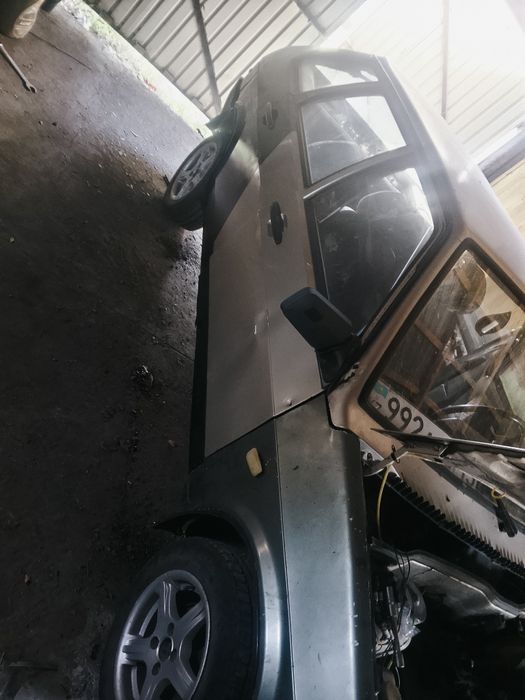 Продам ваз 2109 на ходу