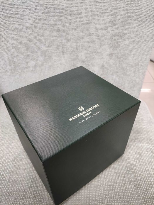 НОВ -  Frederique Constant Hybrid  Automatic