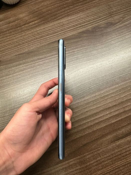 Real me 7 pro  (husa inclusa)