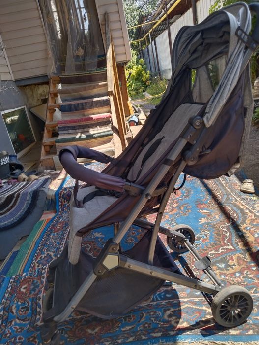 Детская коляска раскладная