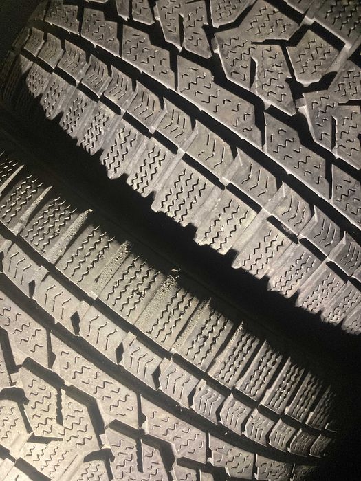 Всесезонни гуми 275 40 20 KUMHO 2броя