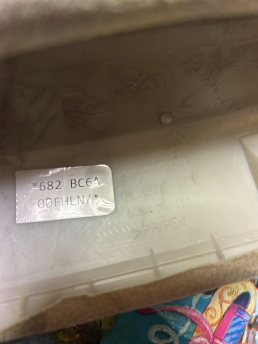 Претапицирани предни гредички за голф 6 комби, jetta, golf 6 комби,