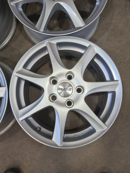 4бр.джанти 5×114.3×16 DEZENT