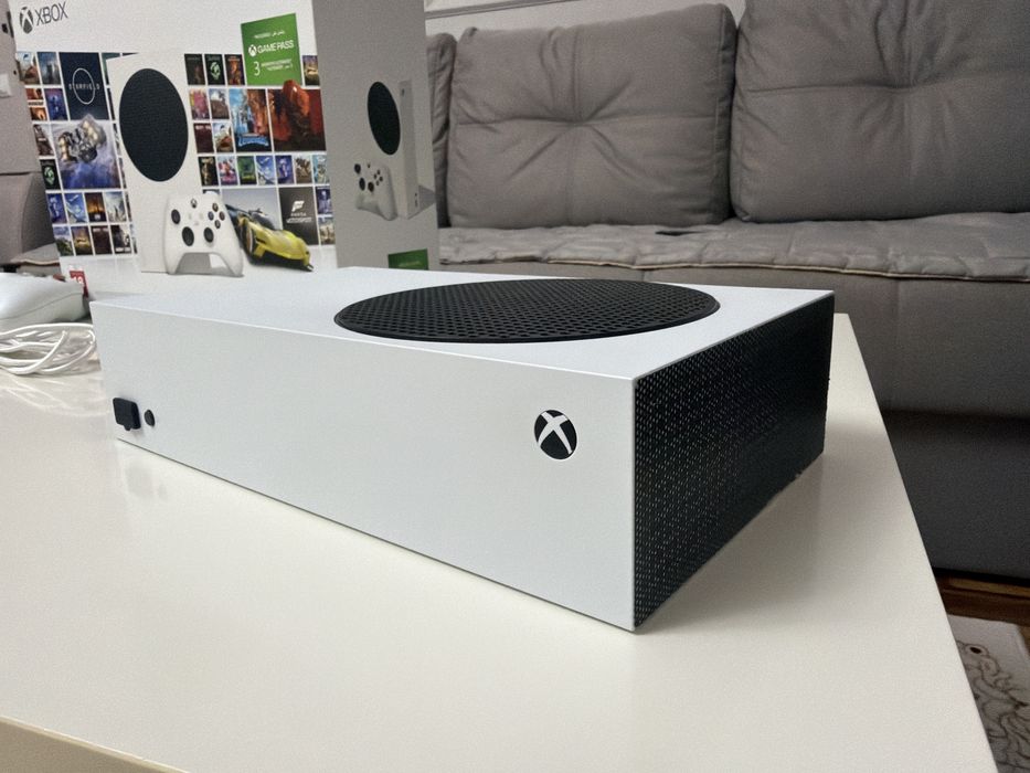 Xbox series S, в отличном состоянии