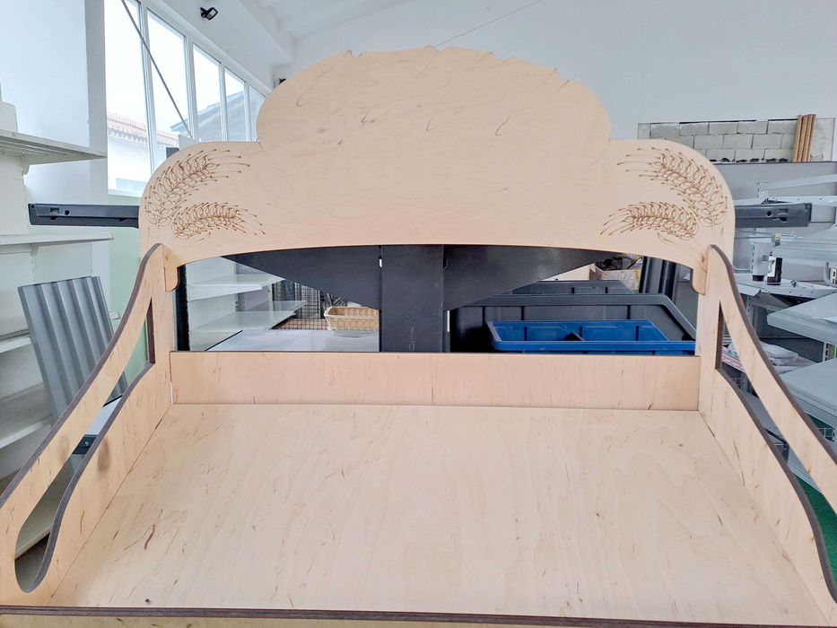 Стелаж за хляб дървен