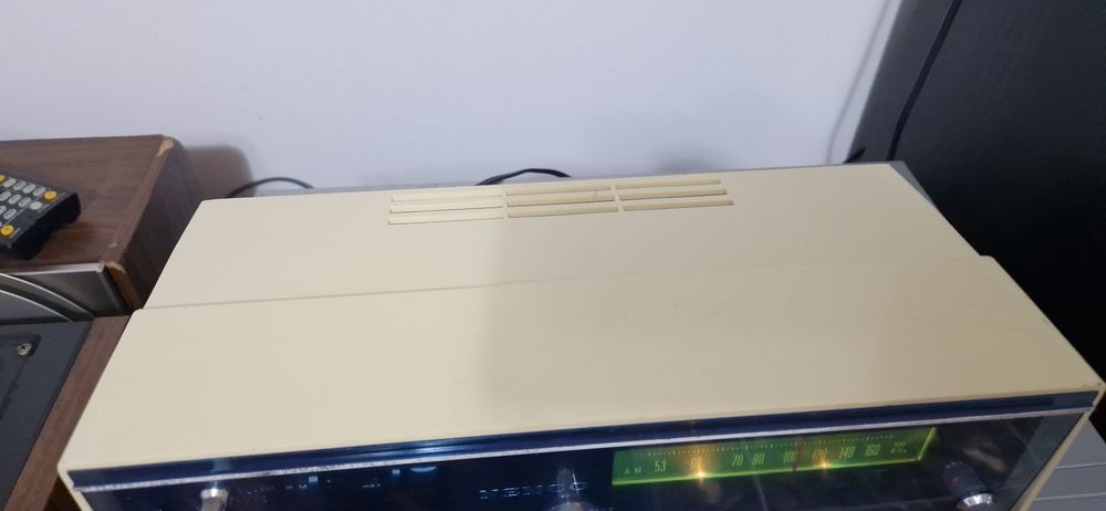 Radio cu ceas Flip,vintage Nemco  9FC-2052