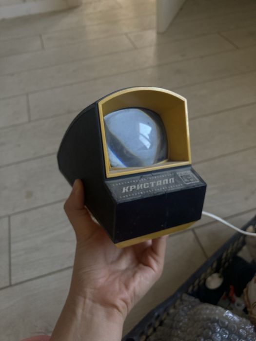Срочно продается сувенир Фильмоскоп СССР