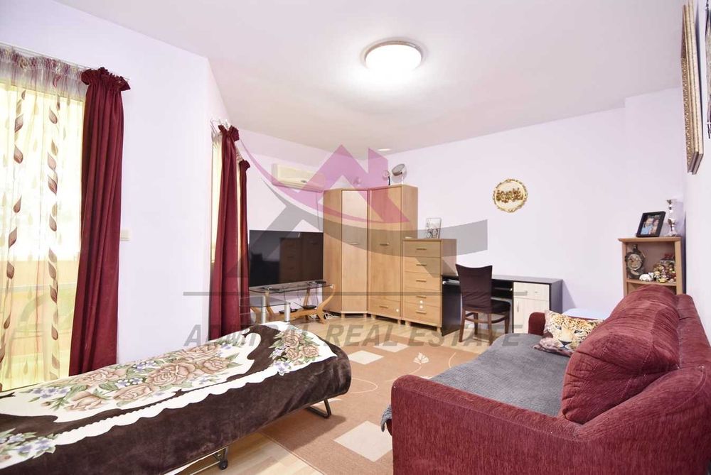 Продава се Тристаен апартамент в Варна, Лятно кино Тракия - 84 кв.м за 3679 €/кв.м - Снимка #1