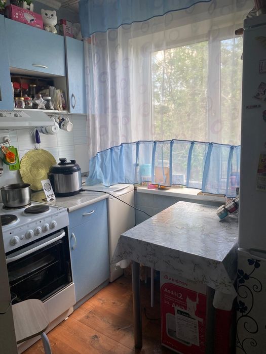 Продаем 2 комнатную квартиру