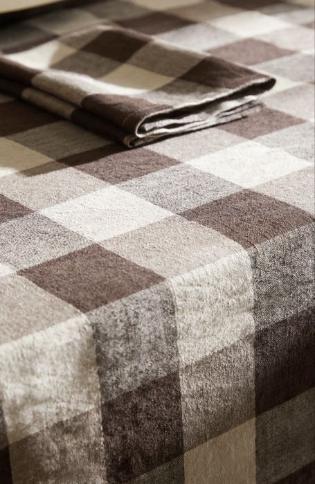 Покривка  Mango