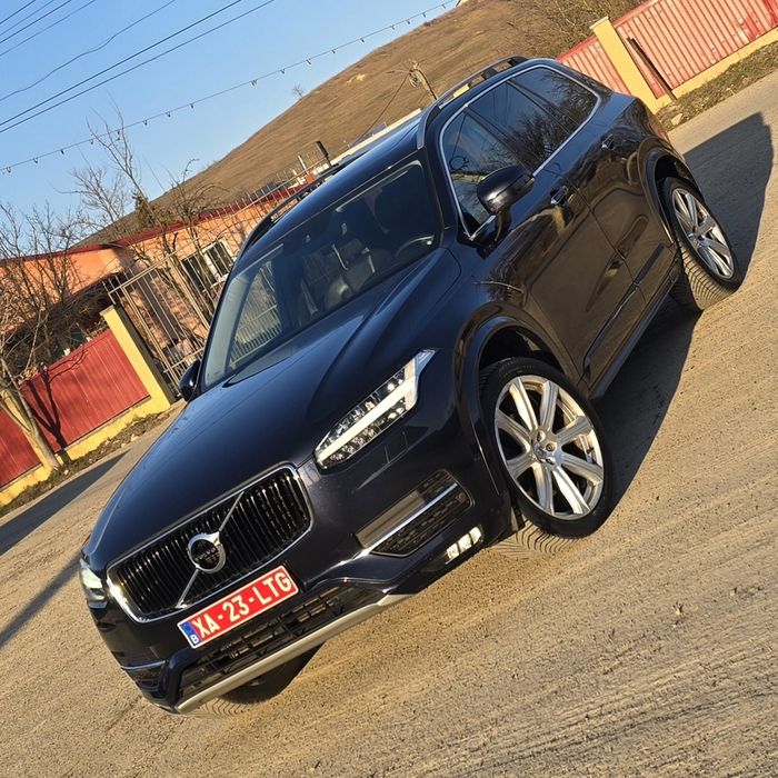 Volvo Xc90 AWD * D5 * Momentum * 7 Locuri