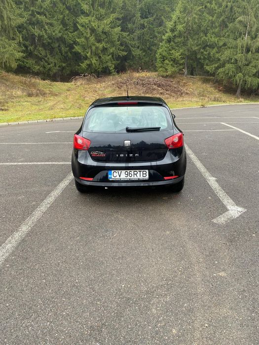 Vând masina Seat Ibiza