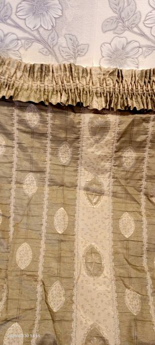 Продам шторы и тюль.