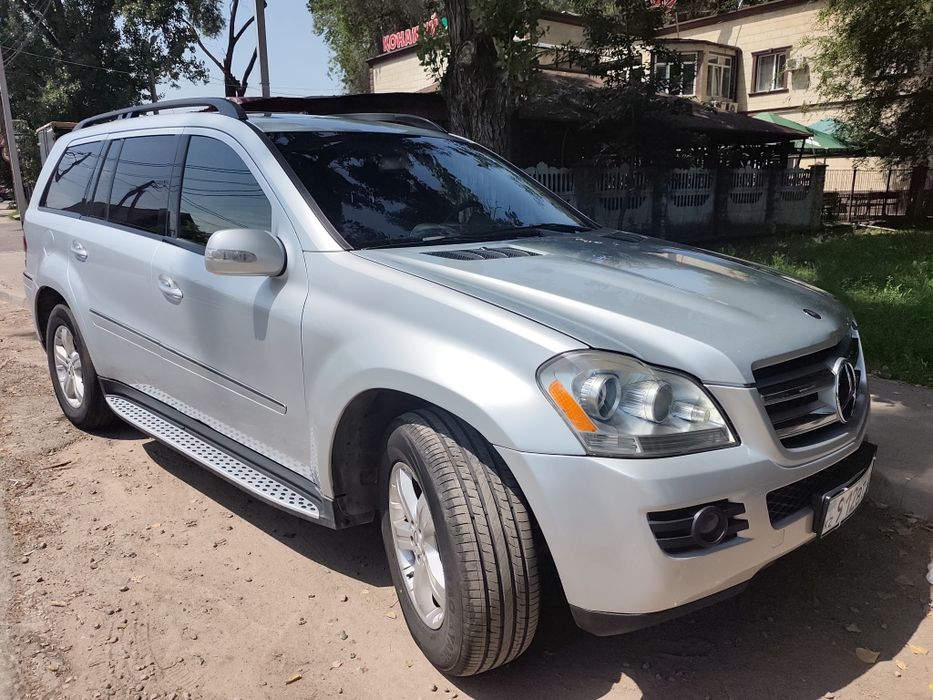 Mercedes Benz GL450