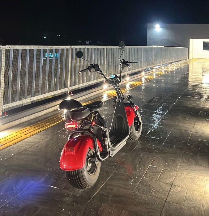 ЕЛЕКТРИЧЕСКИ СКУТЕР BIG CITY HARLEY-пробег70/80км,Bluetooth,65km/h