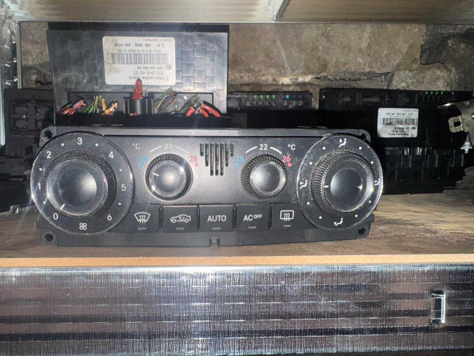 Управление за климатроник за Mercedes Clk270 cdi