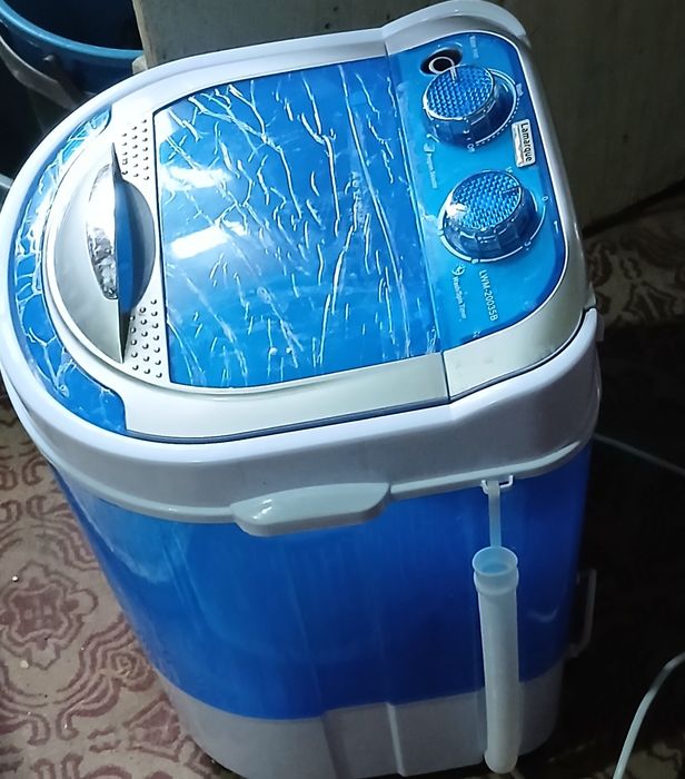 Полуавтоматична пелалня