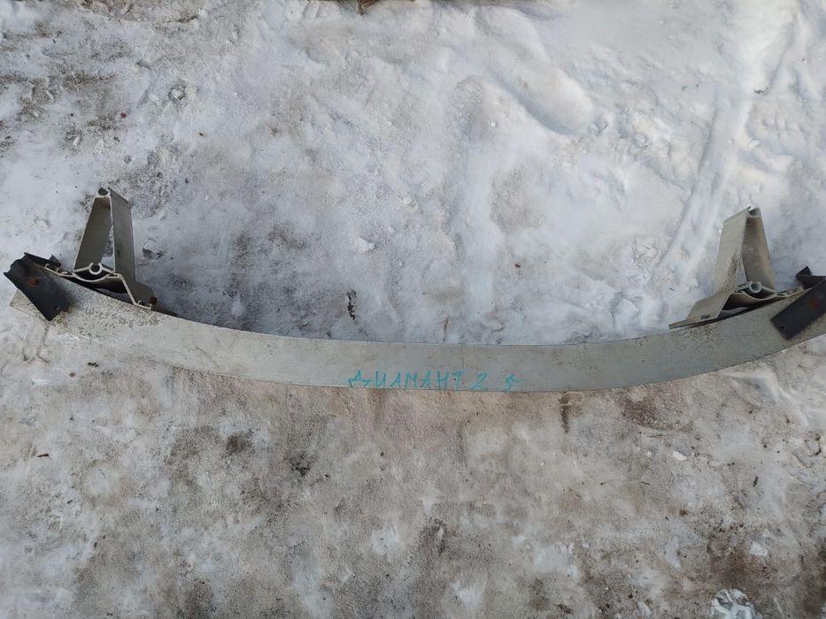 Тойота   целика.