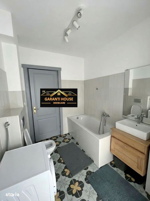 Bloc nou, apartament cu 2 camere, parcare sub bloc, mobilat, 400€/Luna