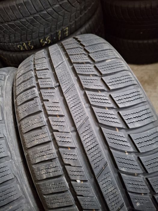 4 Anvelopele de iarnă  245 35 r18 si 225 40 r18 Toyo