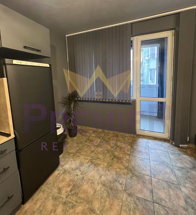 Дава се под наем Двустаен апартамент в Варна, Зимно кино Тракия - 70 кв.м за 510 € - Снимка #3