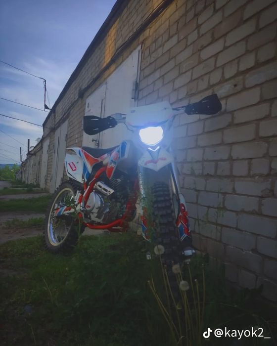 Продам мотоцикл Kayo K2