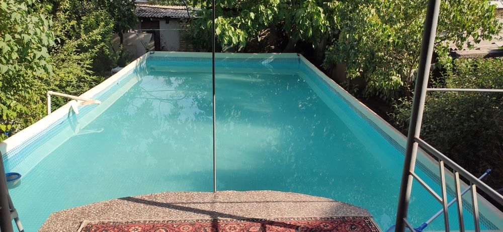 Большой бассейн intex