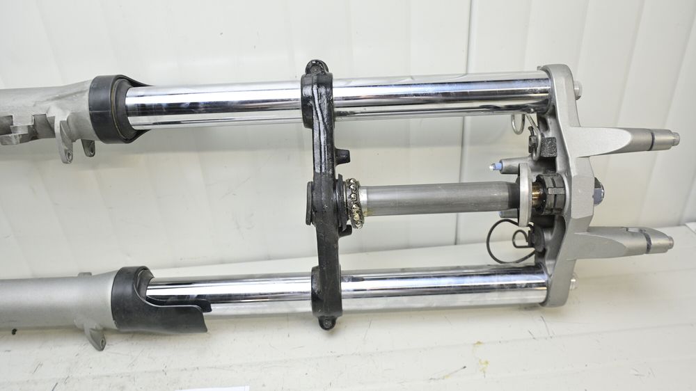 Furca Suspensie Fata Jug Superior Inferior Yamaha TDM 850 4TX 1996 -