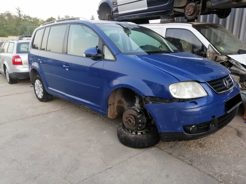 VW Touran Туран заден капак 1.9, 2005г. на части заден капак