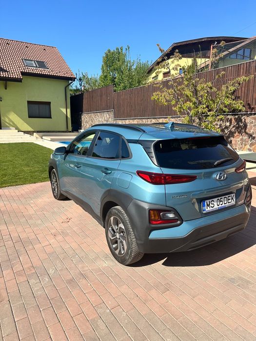Hyundai kona hybrid