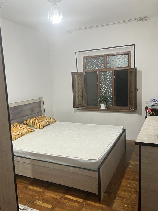 Срочно продается квартира (3 переделанная в 4-х)