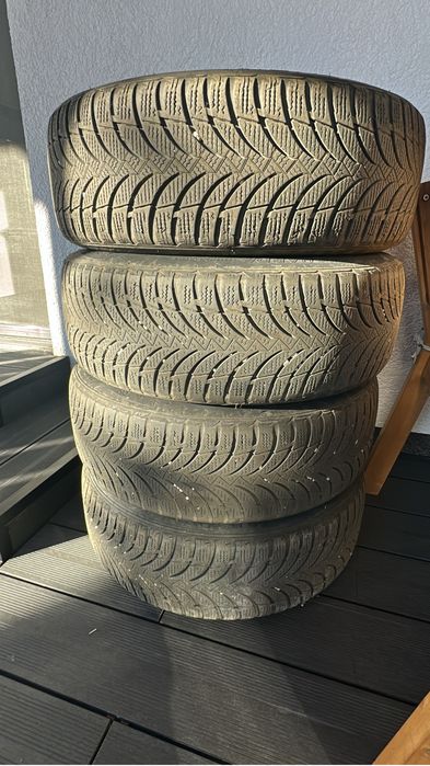 Set jante aliaj originale Renault Zoe 16" cu anvelope de iarnă 195/55 R16