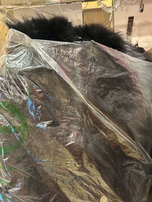 Дамско късо манто с яка от лисица