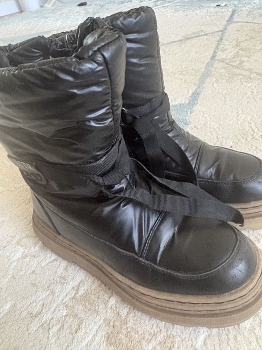 Продам зимние сапоги размер 36