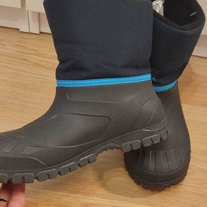 Cizme zapada Decathlon 34/35 (8-10 ani) impermeabile si imblanite
