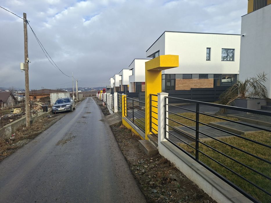 Teren Visani intravilan