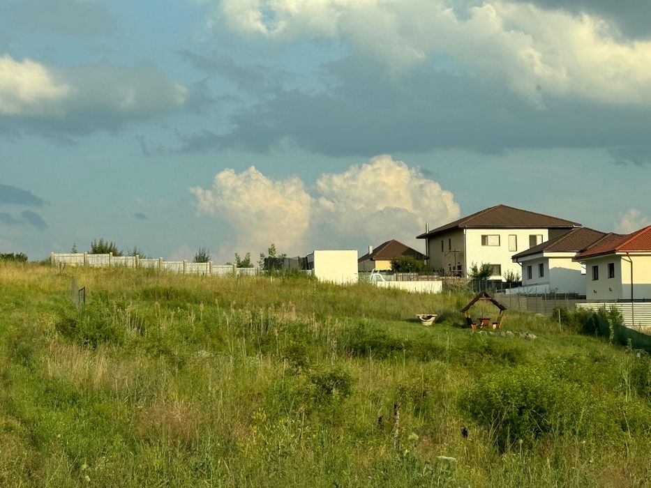 Teren intravilan 548 mp