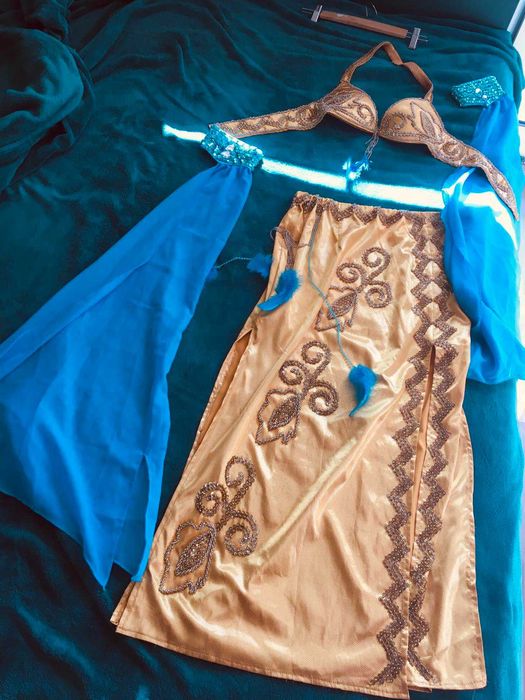 Костюм за ориенталски танци/belly dance