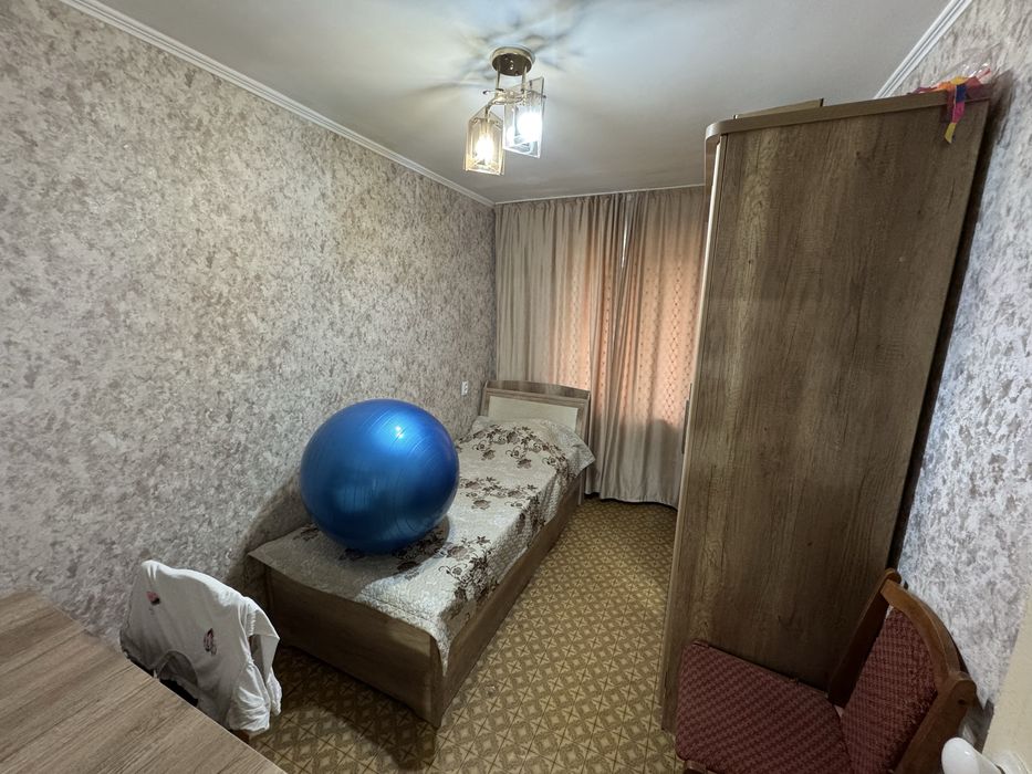 Прадаеться 3/4/4 65 кв м Кадышева