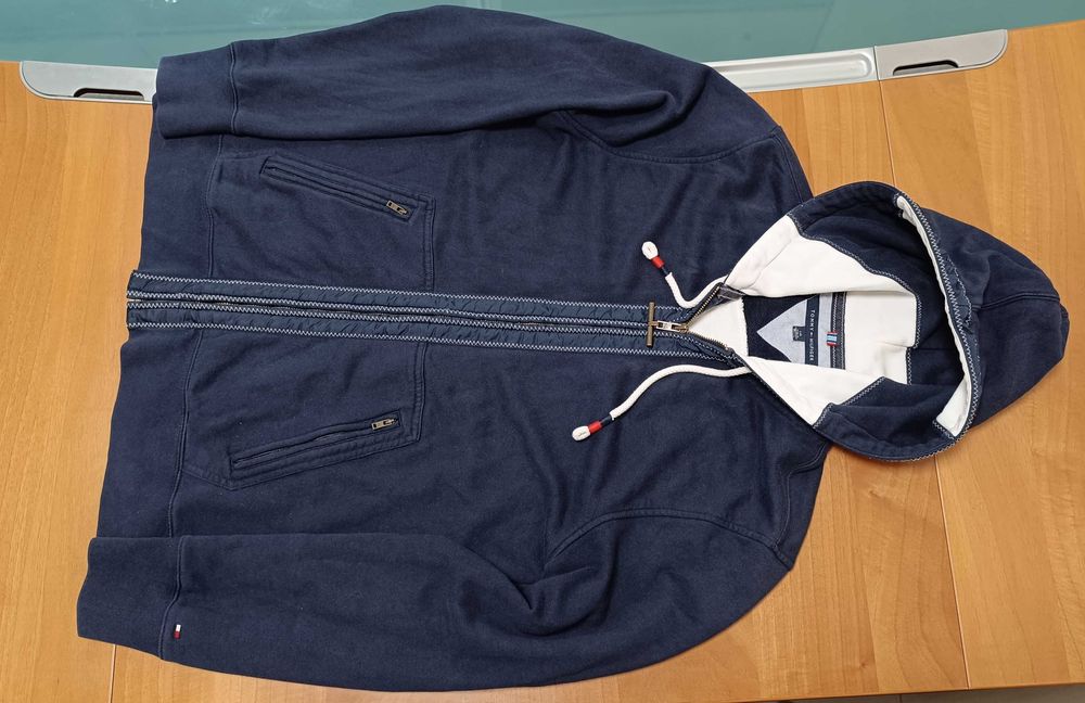 Tommy Hilfiger®-Много Запазен