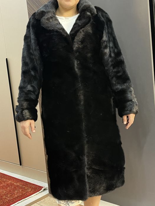 Шуба, состояние новый. Черный бриллиант