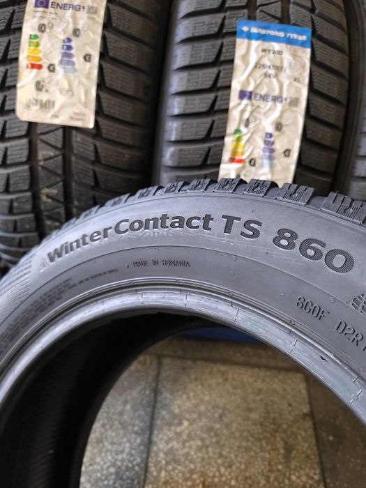 205 55 16 Continental Зимни 2бр.