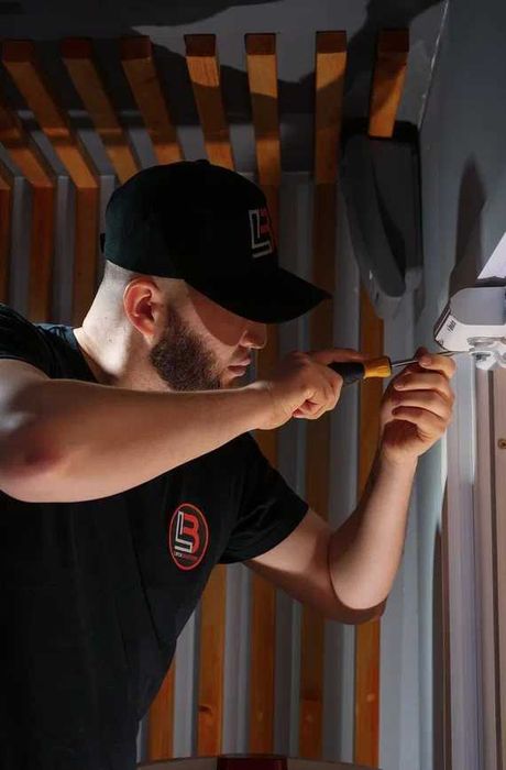 Установка доводчиков, замков.Ремонт и обслуживание.Вскрытие авто. 24/7