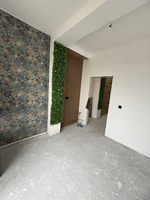 3-xonalik xonadon sotiladi 98 kv/metr  ISKANDAR BUILDING