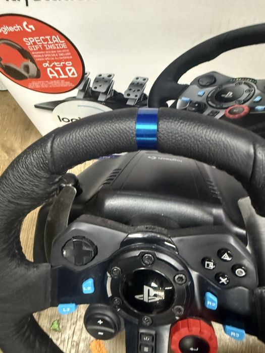 Волан с педали Logitech G29 + Shifter Перфектни!