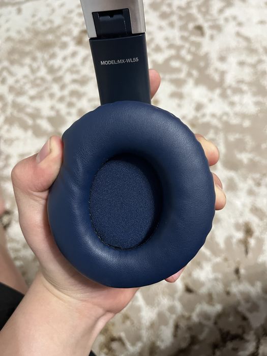 Наушники в хорошом состаяние