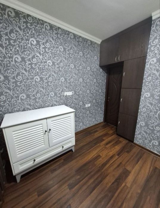 Продаётся 3ком квартира на Карасу3