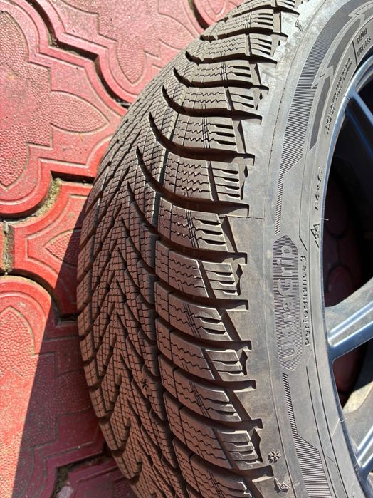 Jante Aliaj R18 Hyundai Kona ~ Anvelope Goodyear
